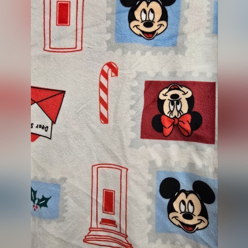 NWT Kids' Christmas Disney Mickey Minnie Mouse 2pc Snug Fit Pajama Set, size 10 - Picture 3 of 8